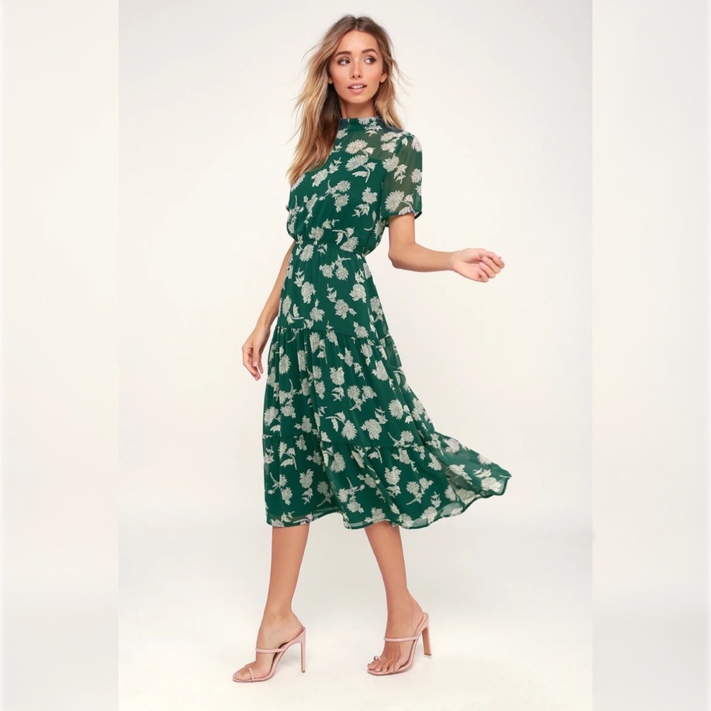 Lulus green floral print dress